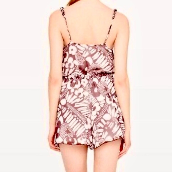NWT club Monaco floral romper - Picture 3 of 6